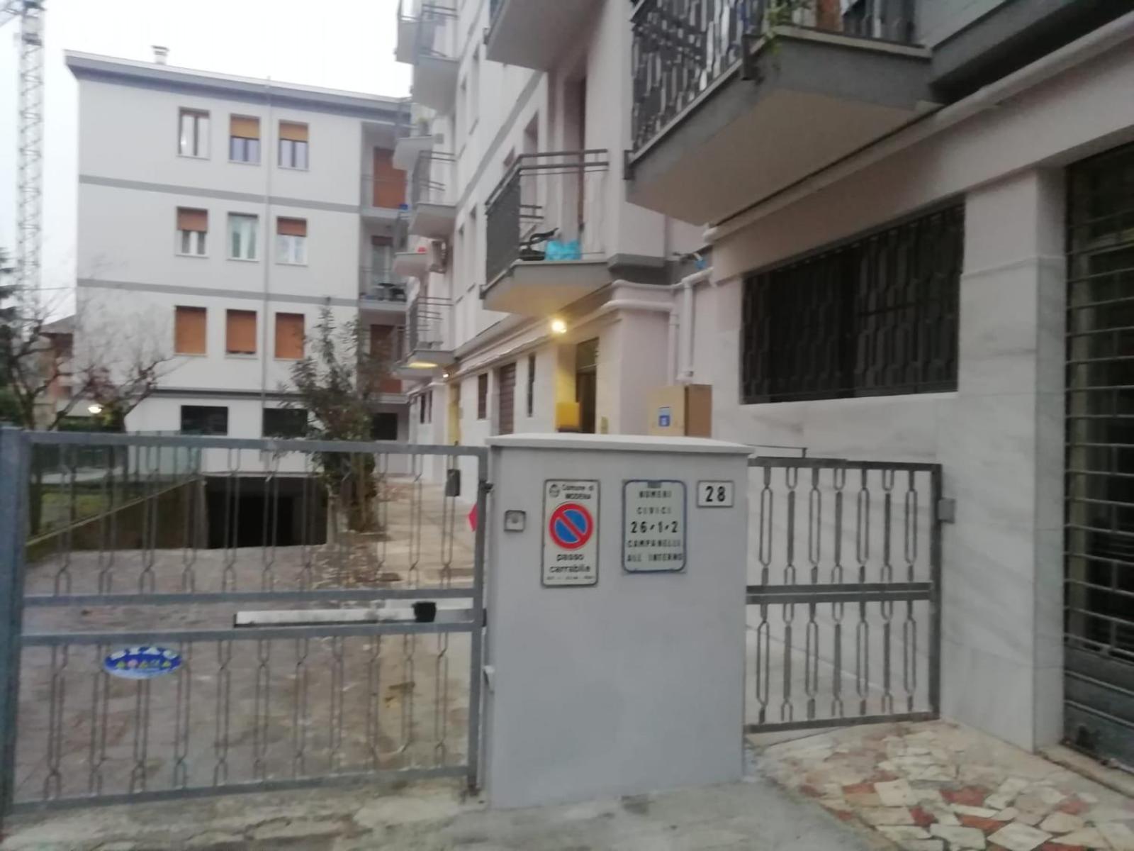 Casa Gramsci - Affitti Brevi Italia Módena Exterior foto